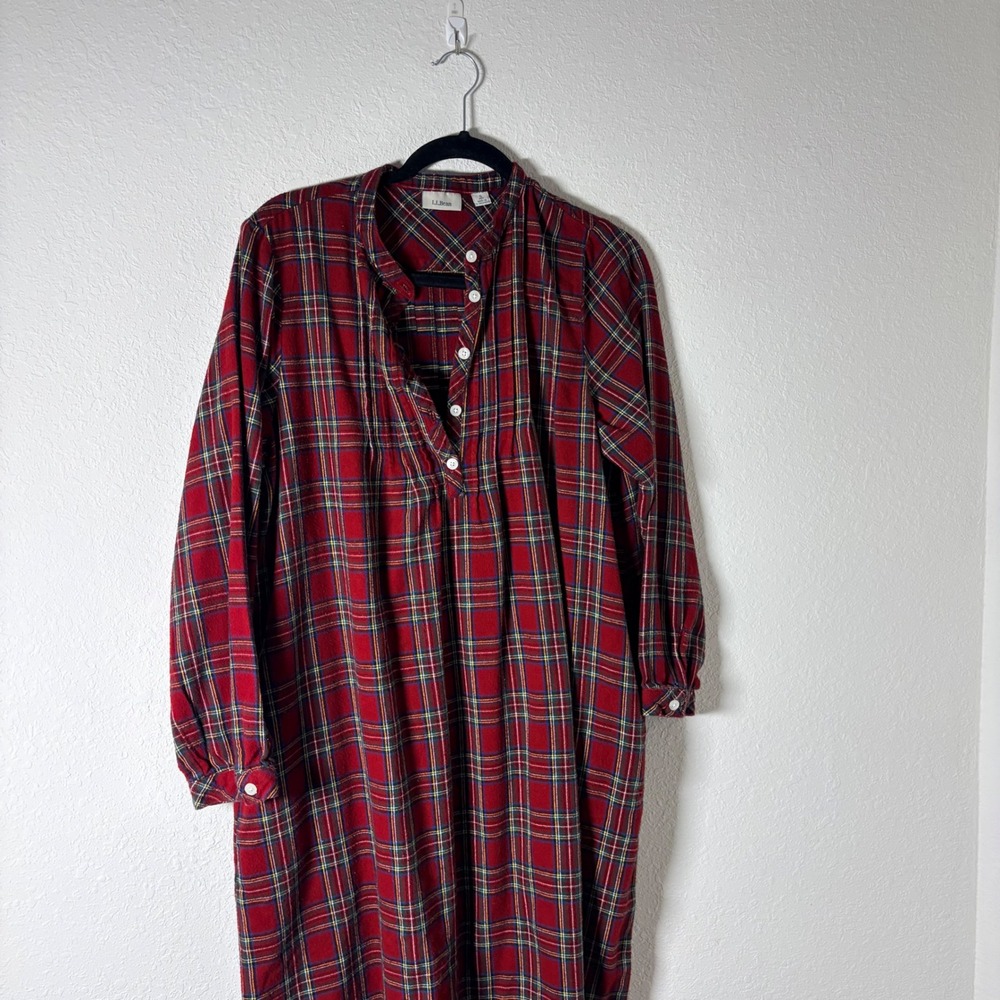 L.L.Bean vintage Flannel Nightgown small red Plaid Pintuck Cotton Sleep Dress